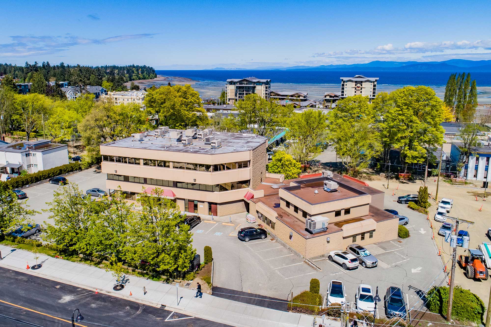 William Wright Commercial Central Island office in Parksville, BC