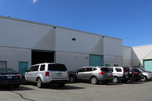 105 & 110-2851 Simpson Road