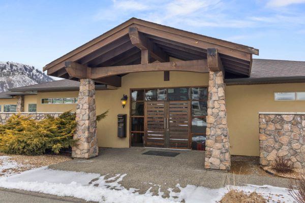 652 Dunes Drive