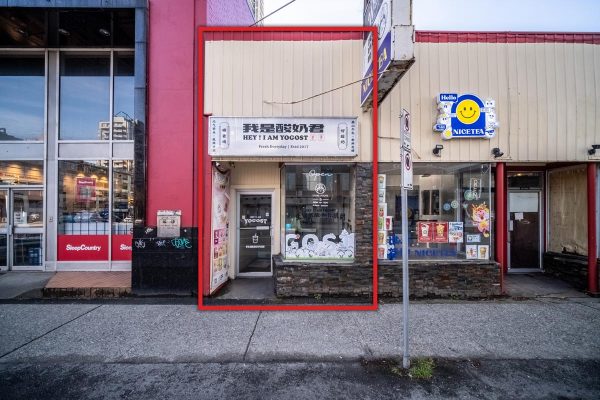 4560 Kingsway