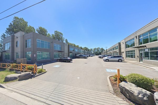 109-418 E Kent Avenue South