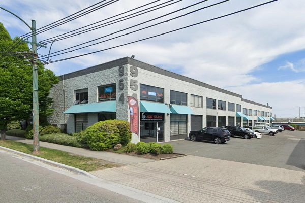 50-954 SW Marine Drive